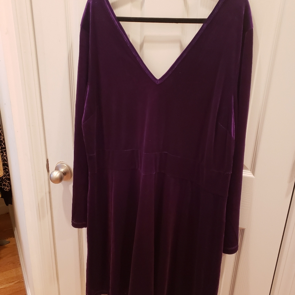 New! Ladies dress